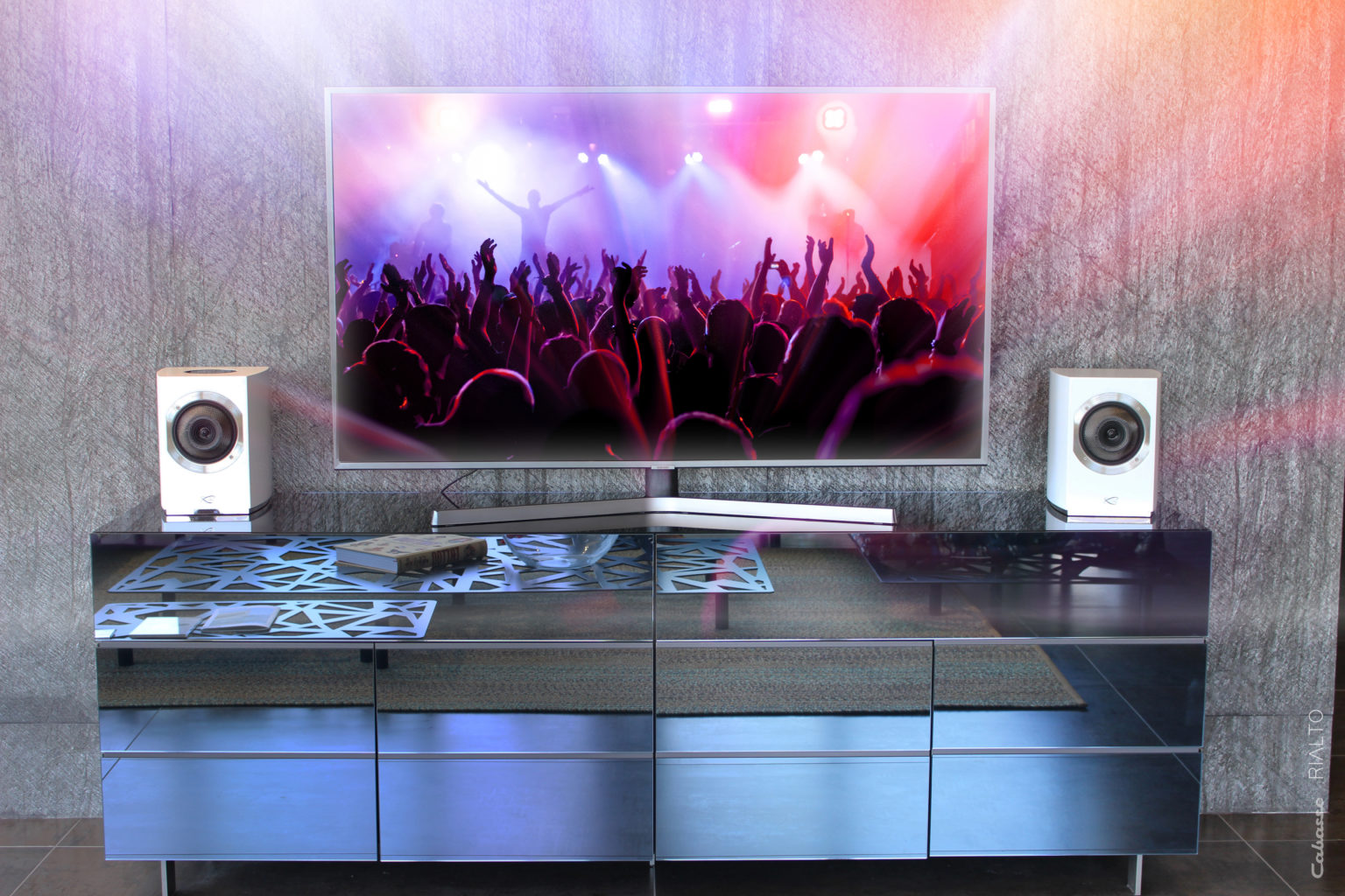 Cabasse Rialto : les premières enceintes hi-fi actives de Cabasse