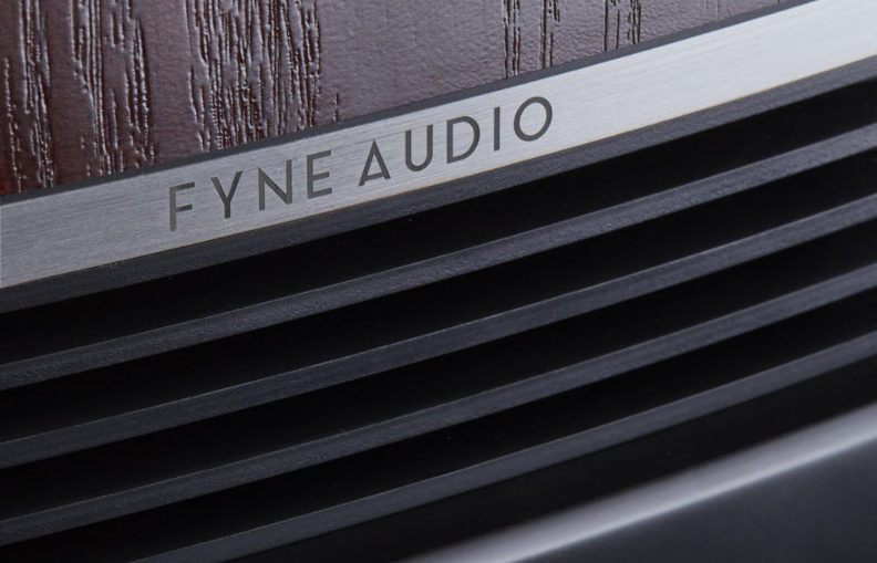 Découvrez les enceintes acoustiques Fyne Audio