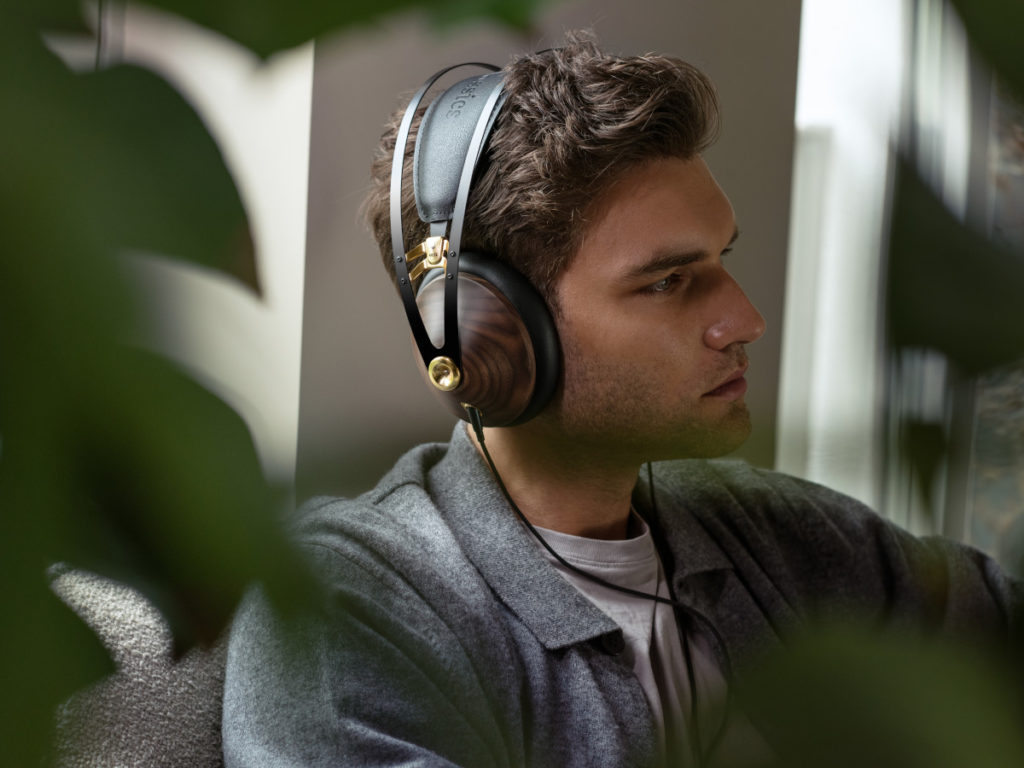 Le casque audio Meze 99 Classics 2nd Gen est lancé dix ans après la version originale.