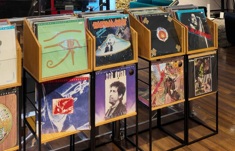 Découvrez la collection de vinyles Mobile Fidelity chez Cobra