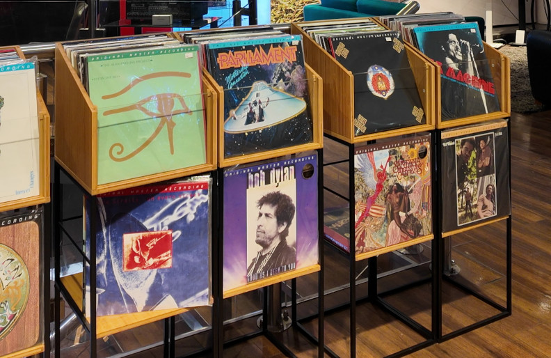 Découvrez la collection de vinyles Mobile Fidelity chez Cobra