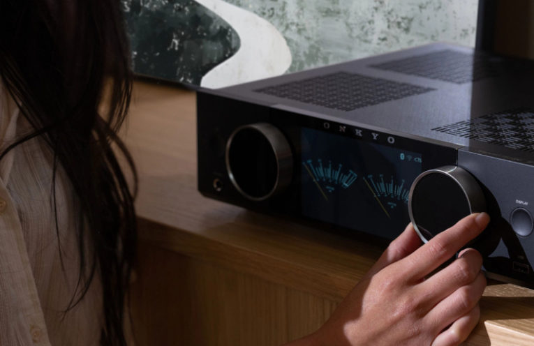 Onkyo série Muse : deux amplis connectés pour une HiFi moderne (Y-40 & Y-50)