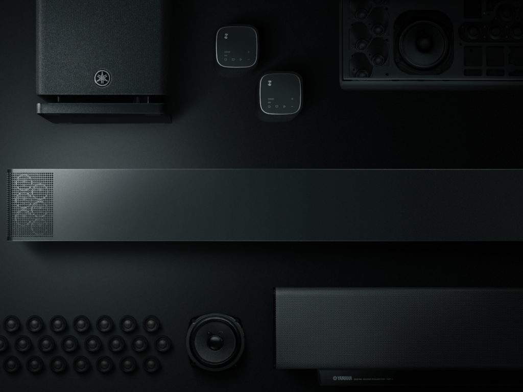 Le système Home Cinéma Yamaha TRUE X SURROUND 90A bénéficie d'une conception raffinée.