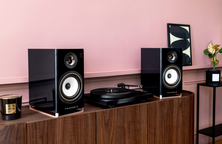 Les nouvelles enceintes actives Triangle Capella 2, en écoute chez Cobra !