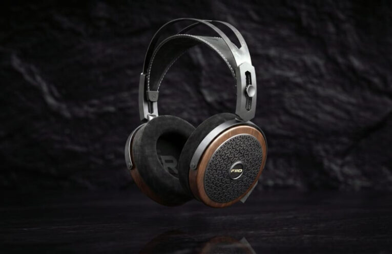 FiiO FT15 : le casque planar magnétique passe au diamant