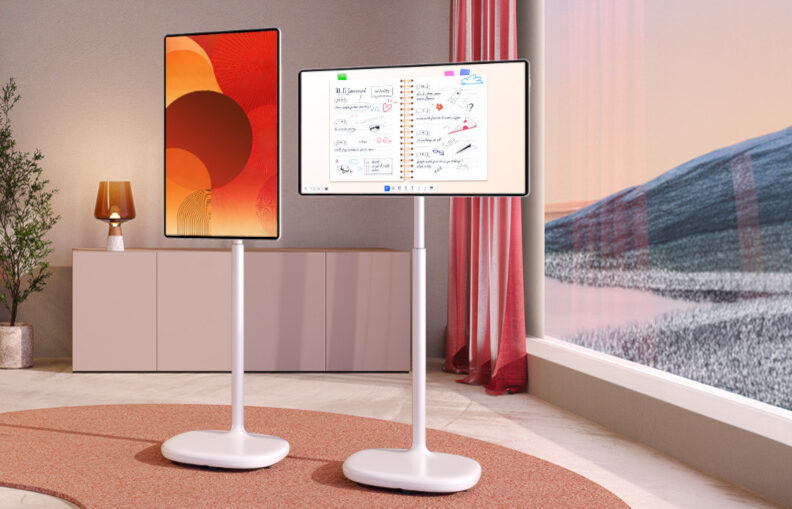 Hisense RoamView S6 : écran 4K de 32 pouces sur roulettes