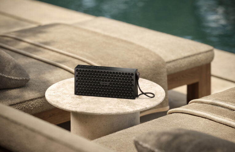 Loewe neo : une enceinte Bluetooth aluminium de 50 watts