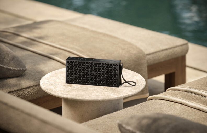 Loewe neo : une enceinte Bluetooth aluminium de 50 watts
