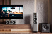 Wharfedale Nova : quatre caissons de basses de 8 à 15 pouces