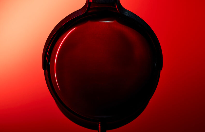 Audio-Technica ATH-AWX7000 : casque fermé haut de gamme en cyprès de Kiso