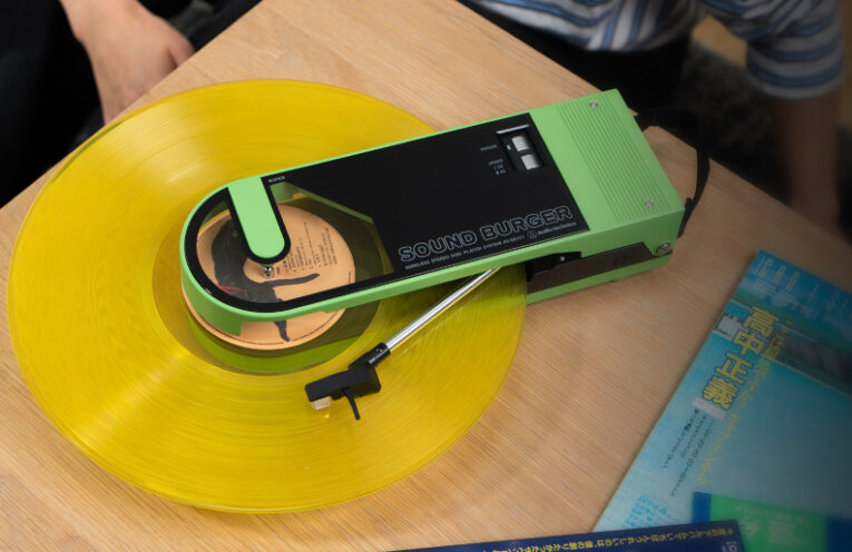 Audio-Technica Sound Burger : deux coloris vert et bleu