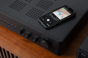 NAD C 359S et C 569 : ampli streaming et lecteur CD Classic