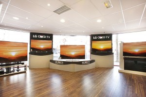 Corners : LG Oled